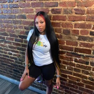 Meet your Posher, Mia